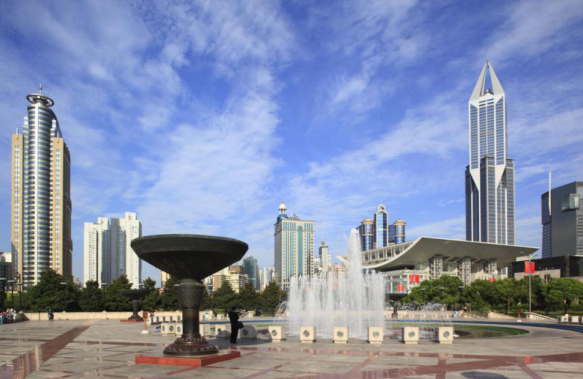 上海广场，追梦磁场与自信成就感的源泉