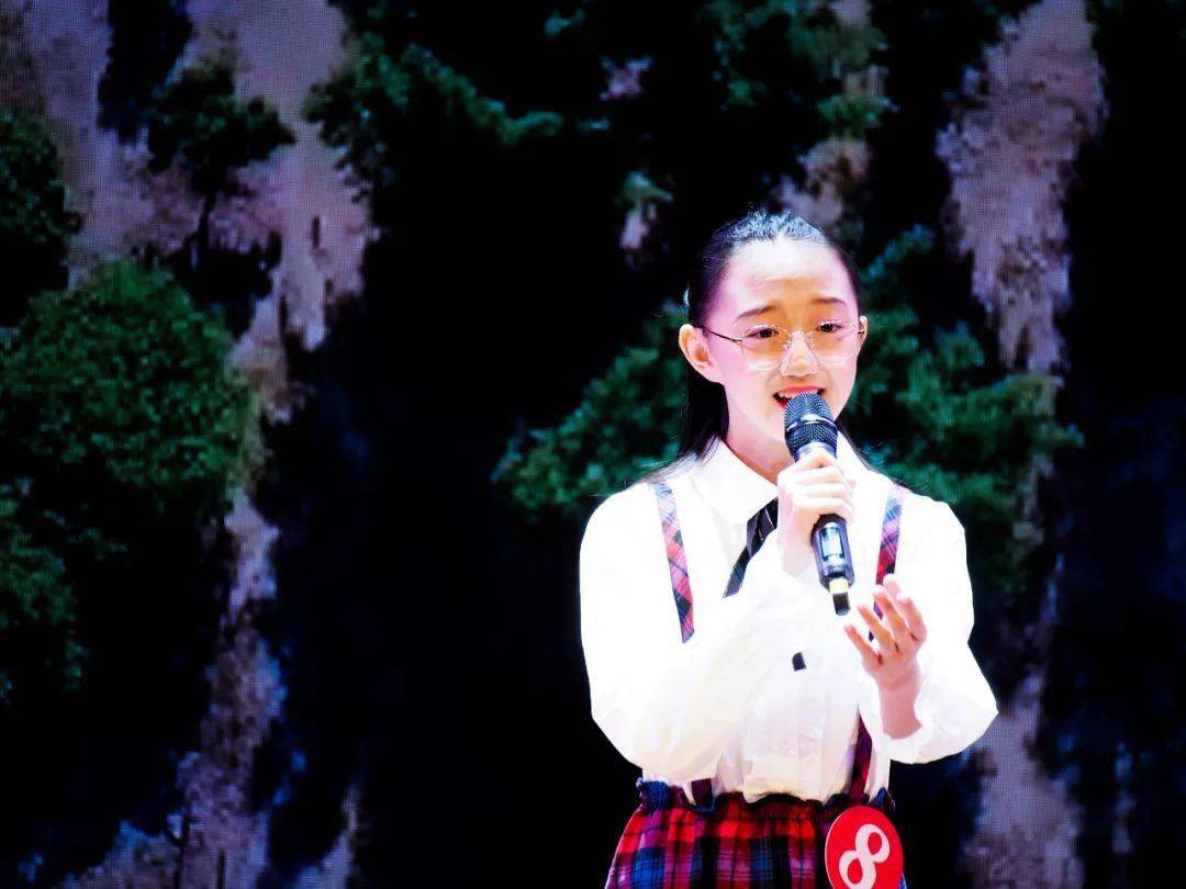 宋巧演员，科技之光引领生活新体验