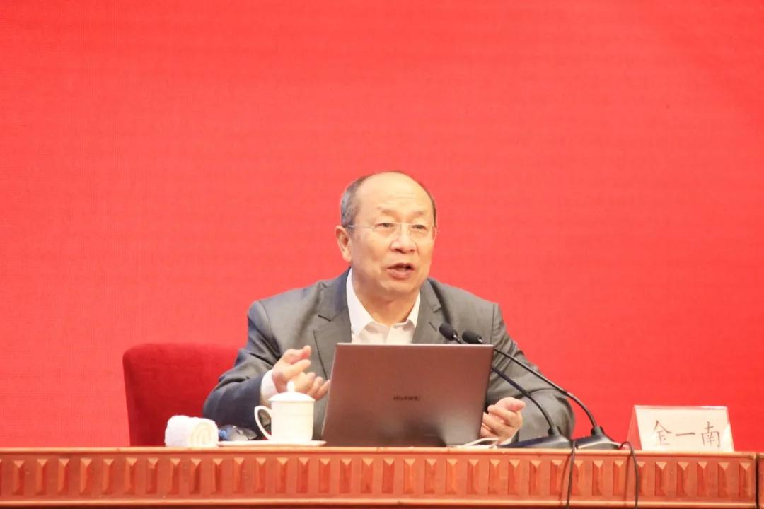 中泰证券上市，机遇与挑战并存的道路