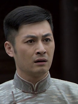 罗龙镇女人演员全揭秘，探寻小巷中的演艺瑰宝。