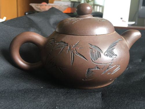 何燕萍紫砂壶价格，与自然美景对话，探寻内心宁静之旅