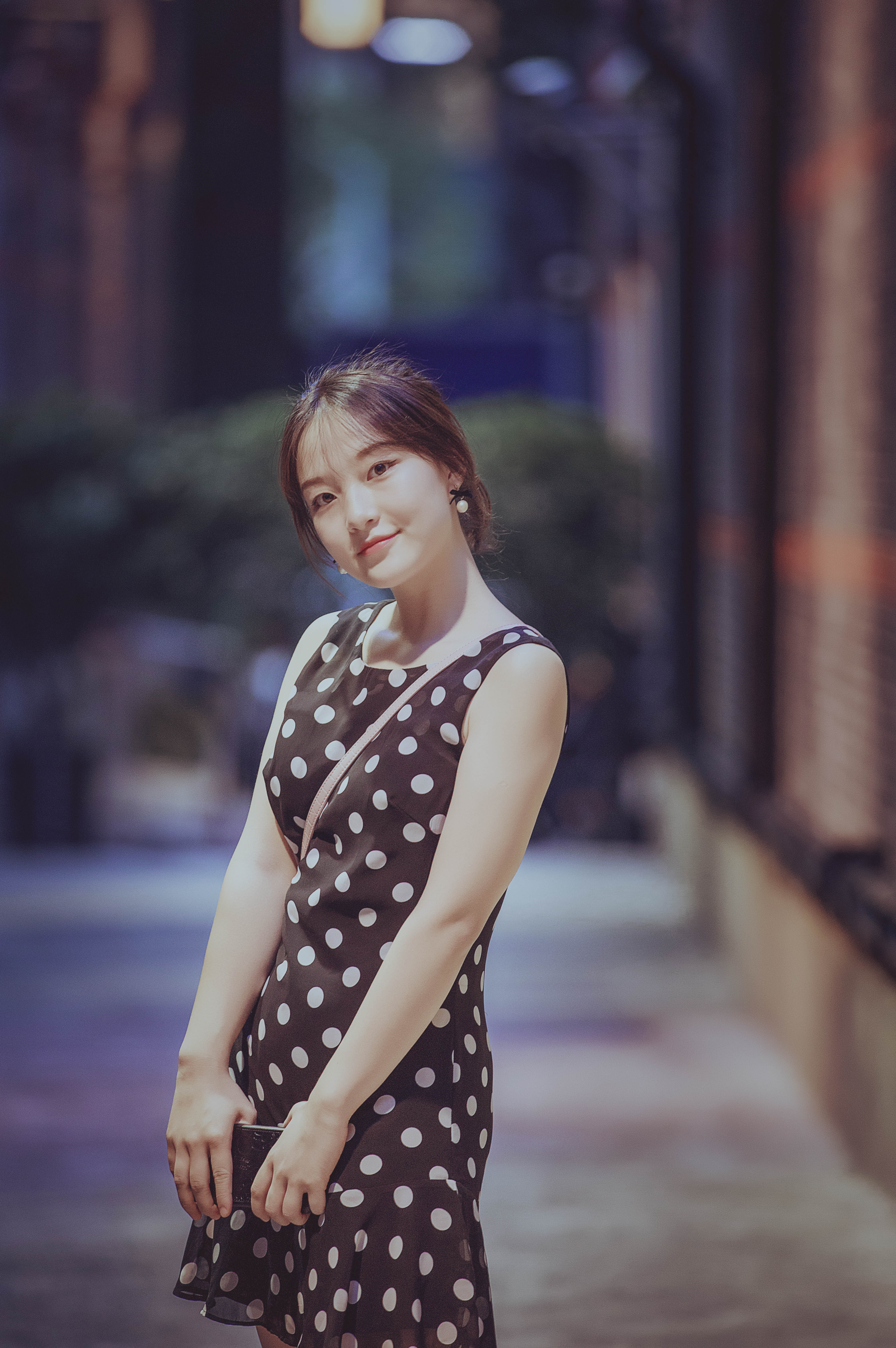 最新川沙妹子时尚穿搭与美妆技能进阶指南
